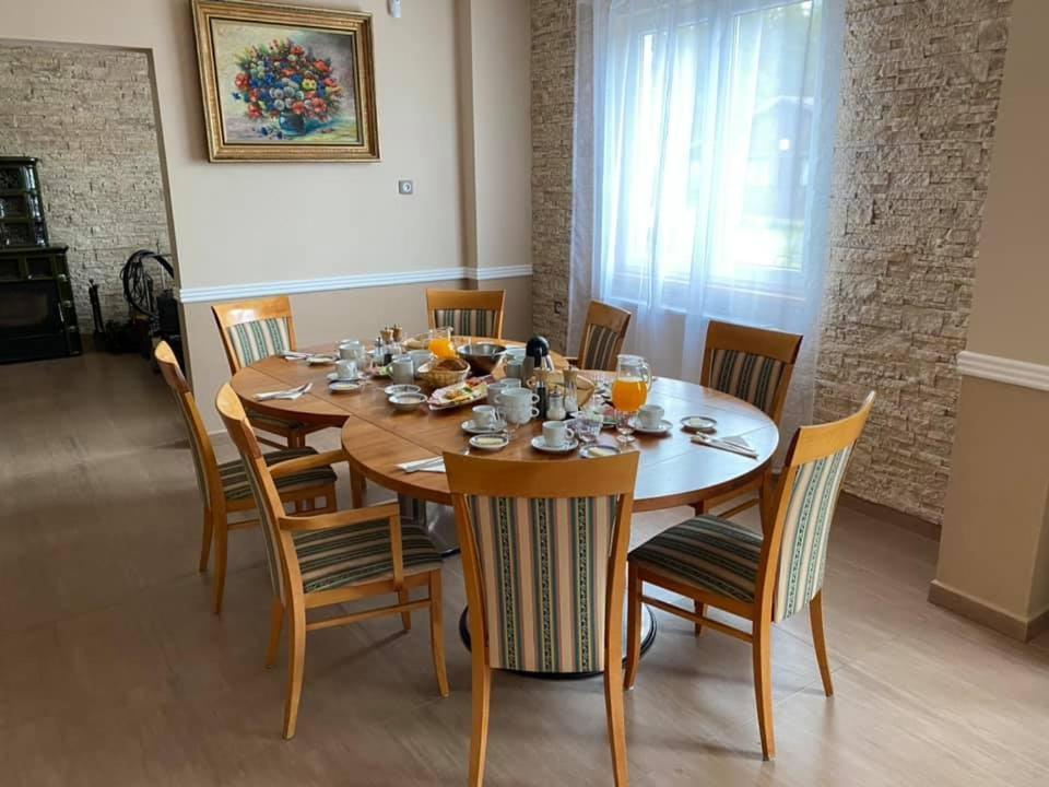 Hotel Camping La Provence Velka Hledsebe Exterior foto